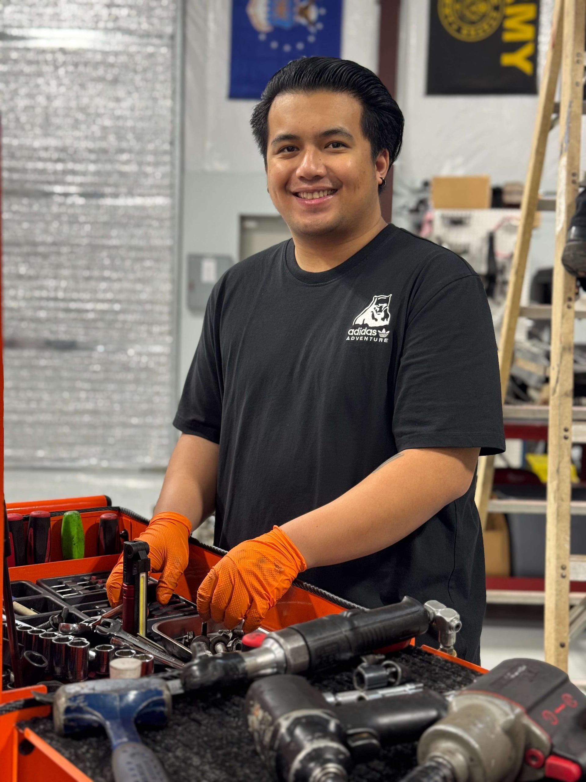 Volunteer at God's Garage 21